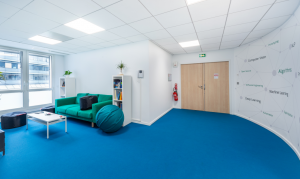 hall-dentree-et-salle-detente hall-dentree-et-salle-detente